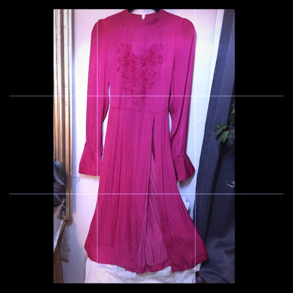SALE🔥$168 Free People Silk Embroidered Tunic